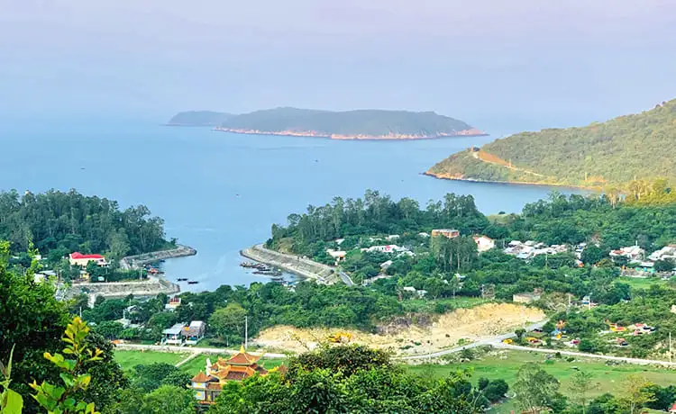 âu thuyền cù lao chàm