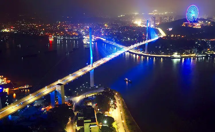 cầu bãi cháy vịnh hạ long