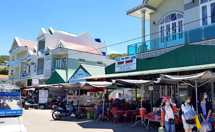 chợ bình ba