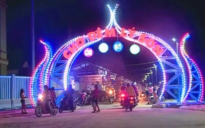 Chợ đêm Lý Sơn
