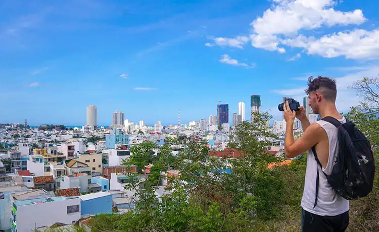 chùa long sơn nha trang