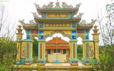 Đền thờ công chúa Bàn Tranh - Du lịch Phú Quý