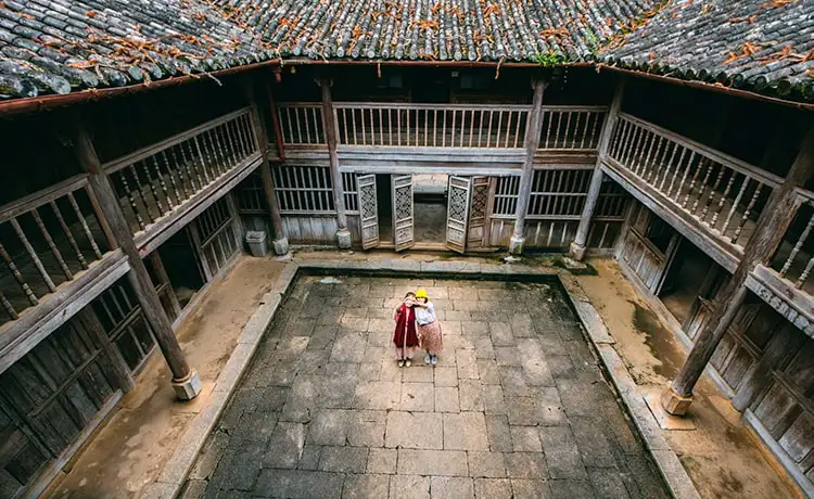 dinh thự vua mèo hà giang