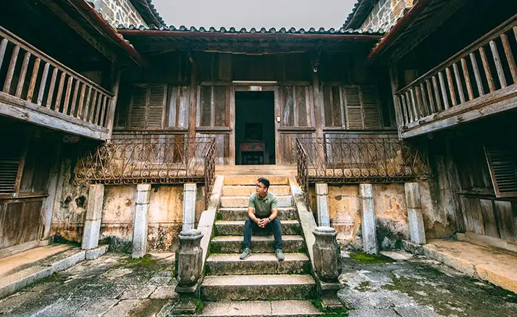 dinh thự vua mèo hà giang