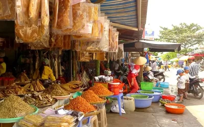 Các loại hải sản khô tại chợ Bình Hưng