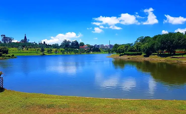 hồ xuân hương đà lạt