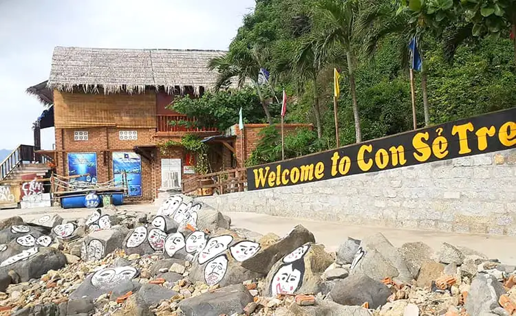 du lịch hòn tre nha trang