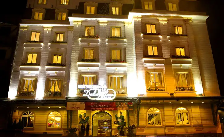 Khách sạn Dalat Plaza