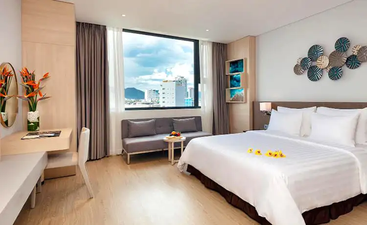 khách sạn d'qua hotel nha trang