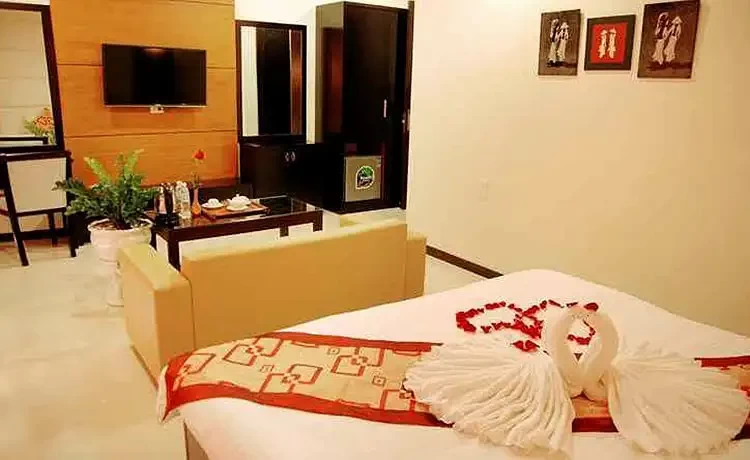 tour vịnh hạ long 3 ngày 2 đêm