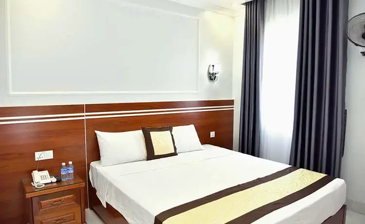tour vịnh hạ long 3 ngày 2 đêm