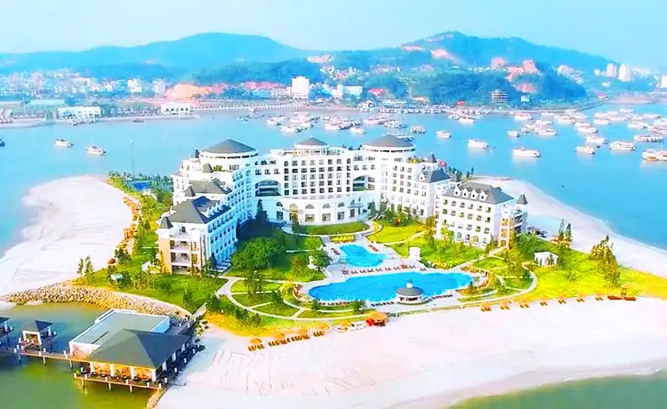 khách sạn vinpearl  vịnh hạ long