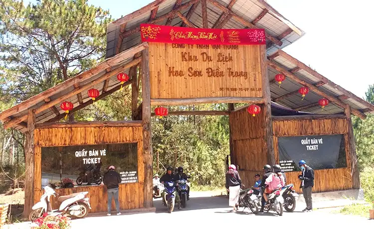 khu du lịch hoa sơn điền trang đà lạt