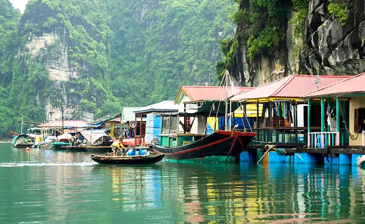 làng chài cửa vạn vịnh hạ long