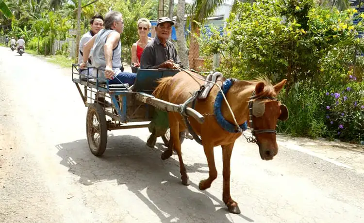 làng cổ phú vinh nha trang