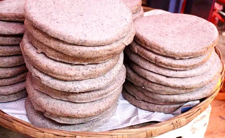 món ngon hà giang bánh tam giác mạch