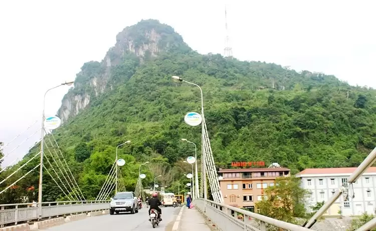 núi cấm sơn hà giang