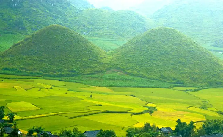 núi đôi quản bạ hà giang