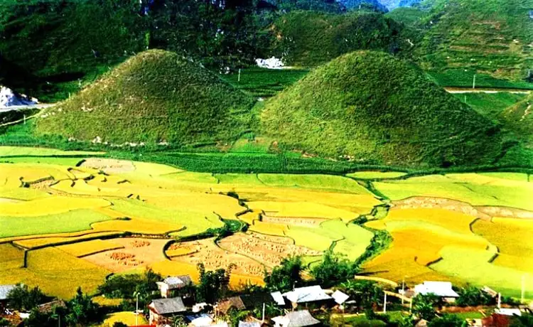 núi đôi quản bạ hà giang