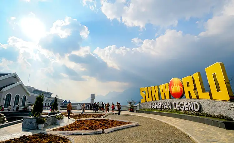 đặt vé Cáp treo Fansipan Legend Sa Pa