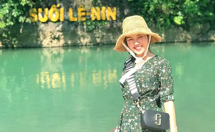 suối lê nin pác bó cao bằng