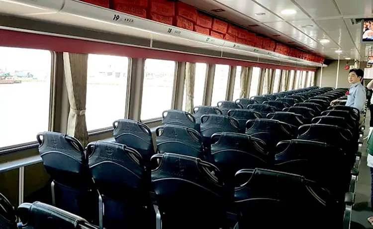 khoang thường tàu Côn Đảo Express đi Côn Đảo