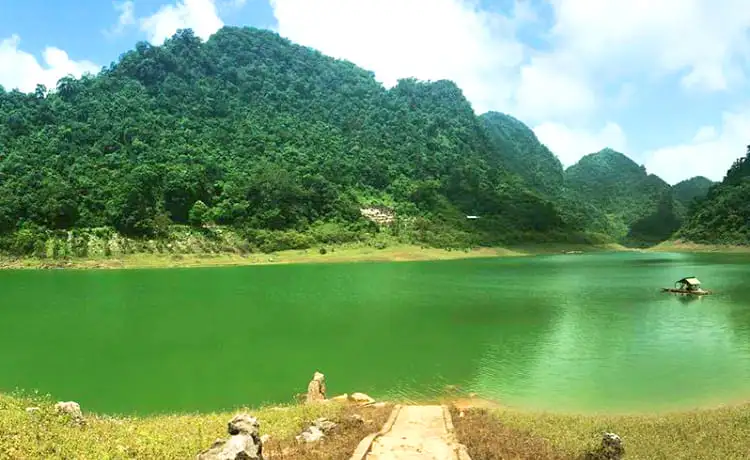 thác nặm trá cao bằng