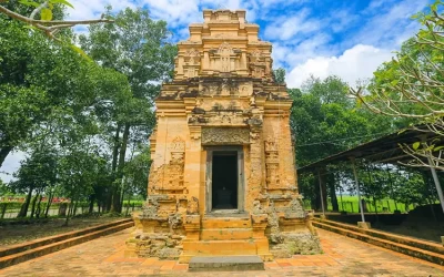 Tháp Cổ Bình Thạnh - Địa Điểm Du Lịch Tây Ninh