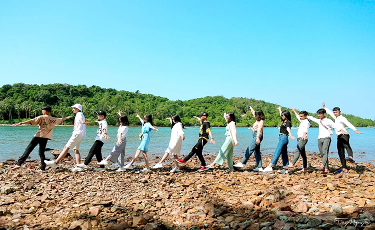 Tour du lịch Bà Lụa 2 ngày 1 đêm