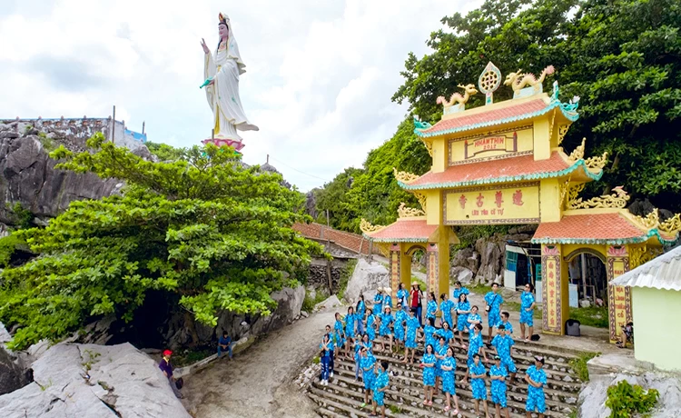 Tour du lịch Bà Lụa 2 ngày 1 đêm