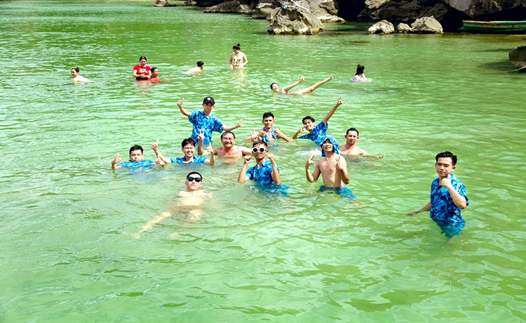 Tour du lịch Bà Lụa 1 ngày