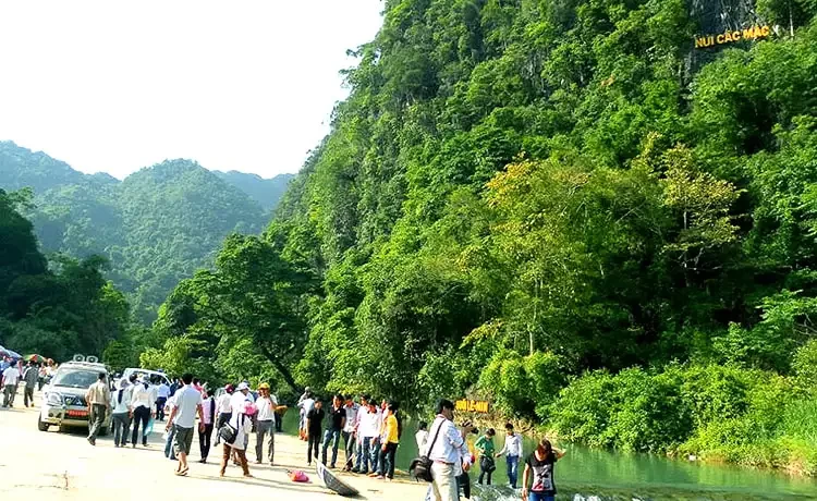 Tour du lịch Cao Bằng 3 ngày 2 đêm