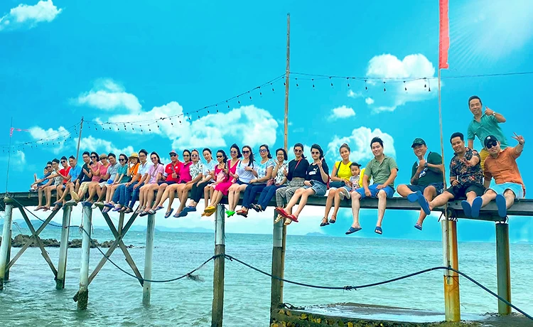 Tour du lịch Hải Tặc 1 ngày