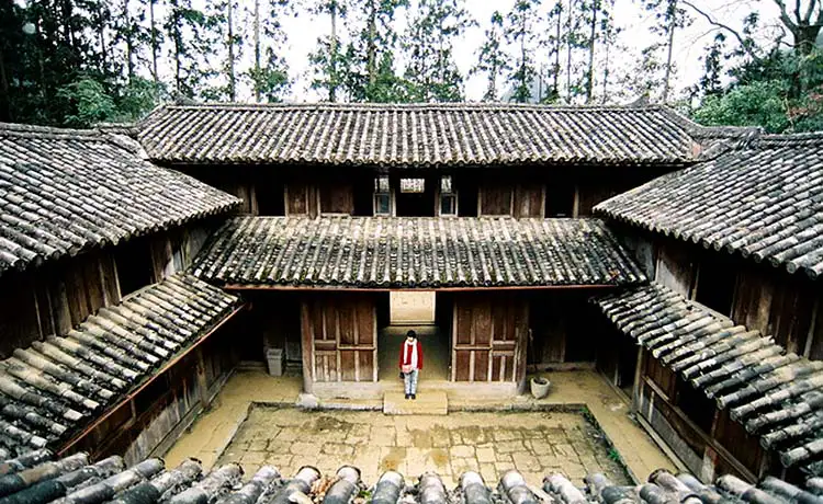 dinh thự vua mèo hà giang