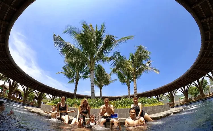 Tour du lịch Hòn Tằm Nha Trang trong ngày
