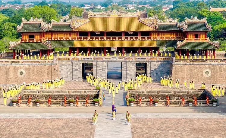 Tour du lịch Huế trong ngày