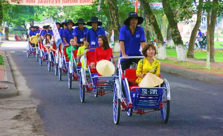 du lịch Huế