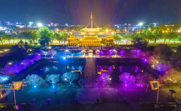 du lịch Huế