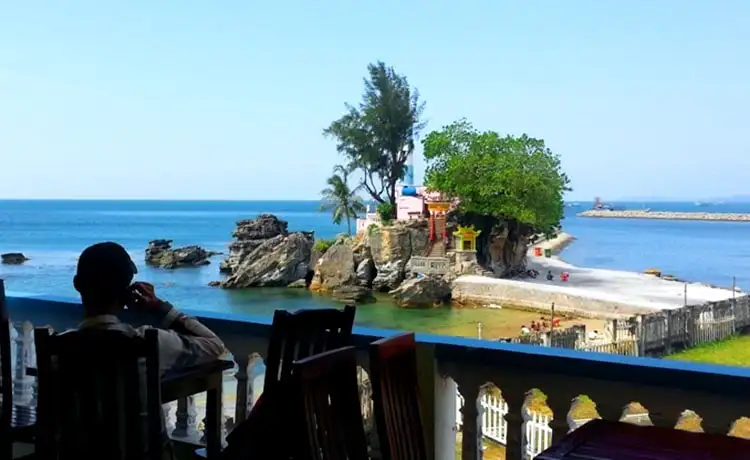 cafe phố biển phú quốc