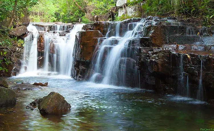 Suối đá ngọn Phú Quốc