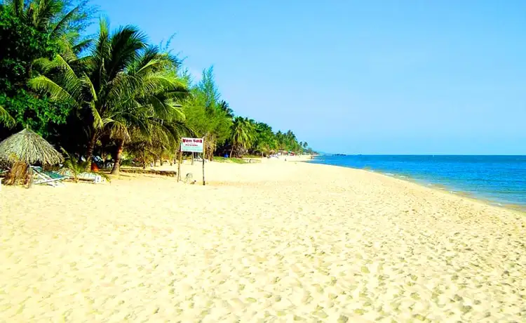 Nam bãi trường phú quốc