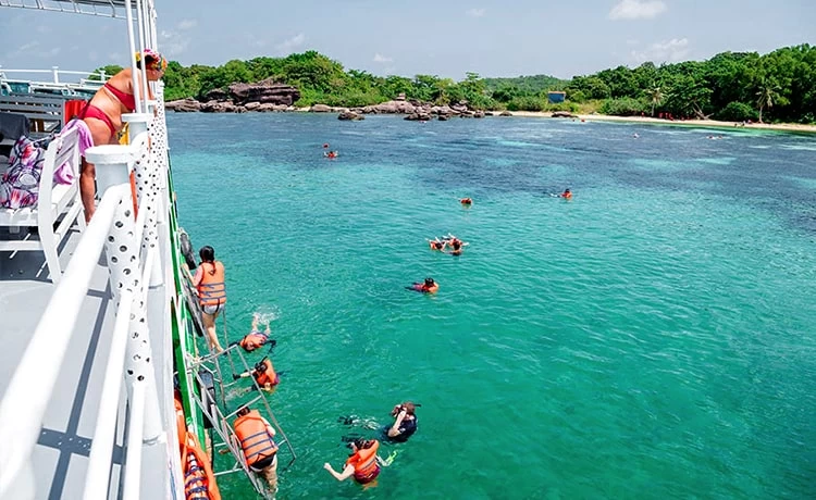 Tour Câu cá - Lặn ngắm san hô Nam đảo Phú Quốc trong ngày