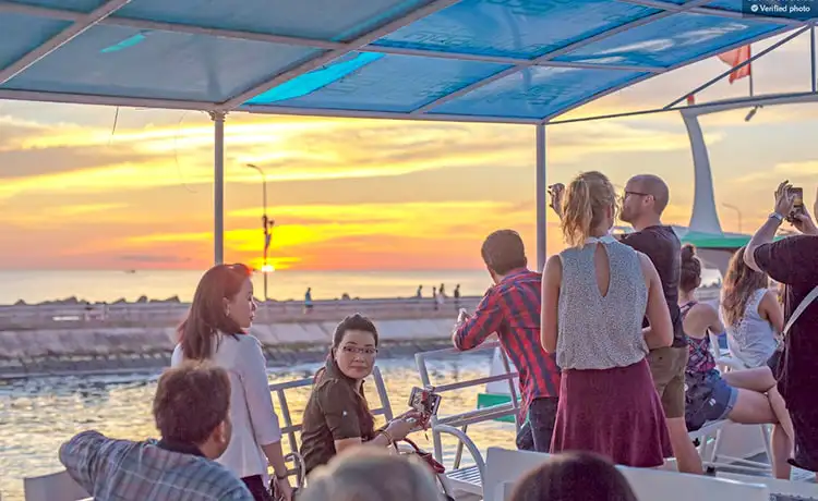 tour kết hợp câu cá lặn ngắm san hô ngắm hoàng hôn câu mực đêm phú quốc trong ngày