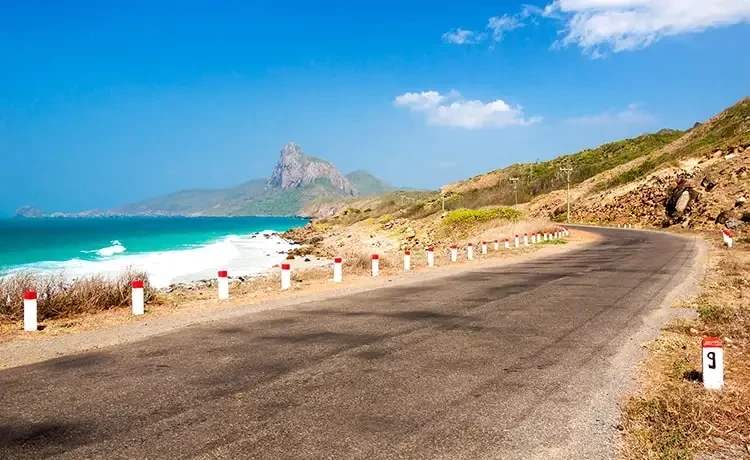 Tour du lịch Sài Gòn - Côn Đảo 2 ngày 1 bằng máy bay