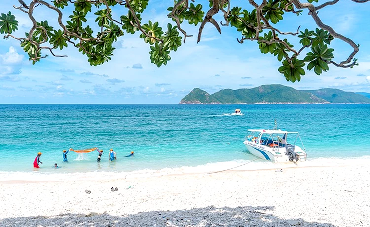 Tour du lịch Sóc Trăng - Côn Đảo 2 ngày 1 bằng tàu cao tốc