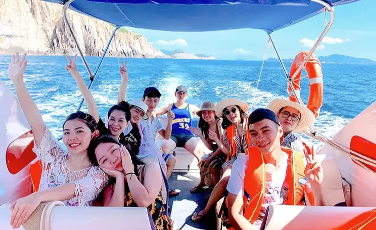 Tour du lịch Tứ Bình 3 ngày 2 đêm
