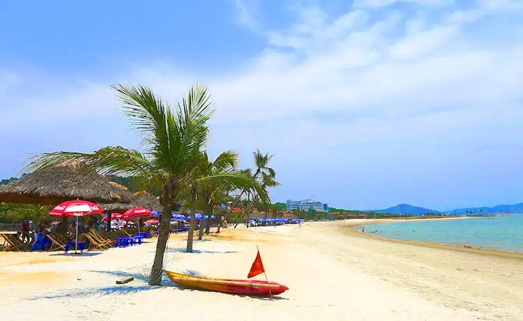 du thuyền vịnh hạ long