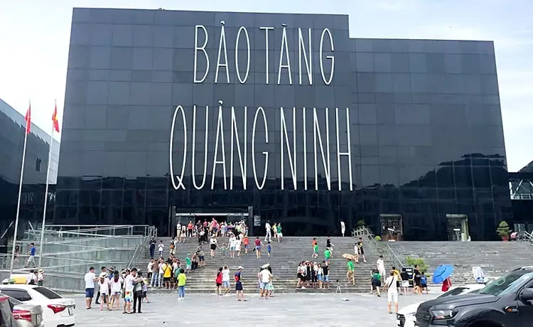 Tour du lịch Vịnh Hạ Long 2 ngày 1 đêm