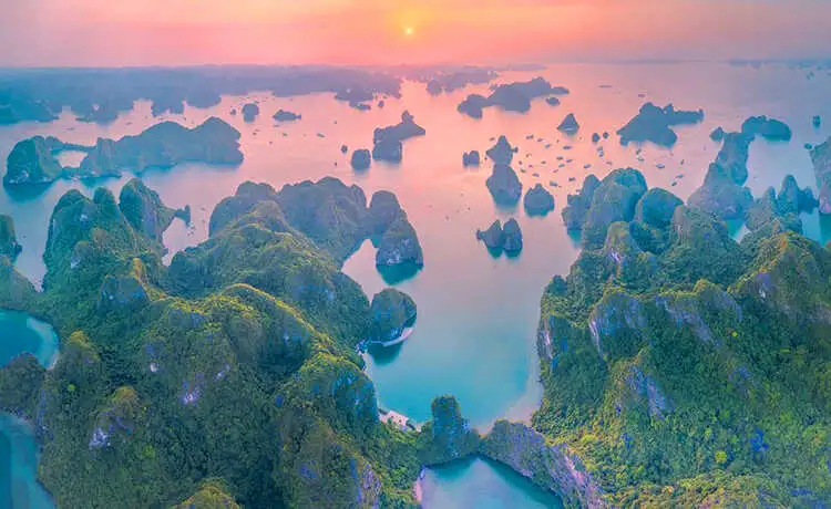 tour du lịch Vịnh Hạ Long