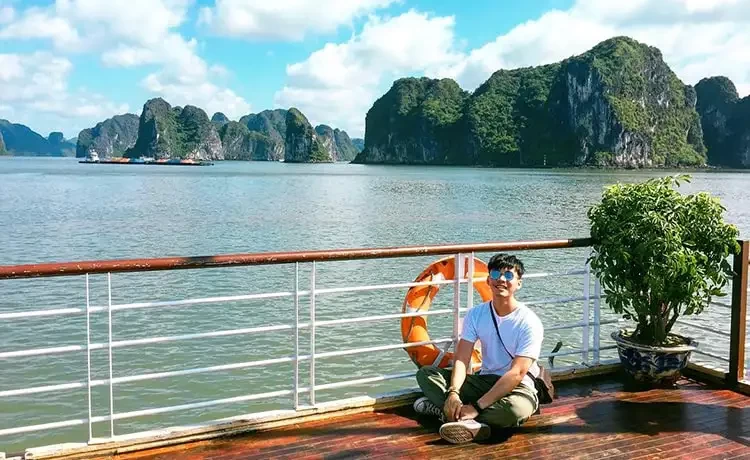 Tour du lịch Vịnh Hạ Long 4 ngày 3 đêm